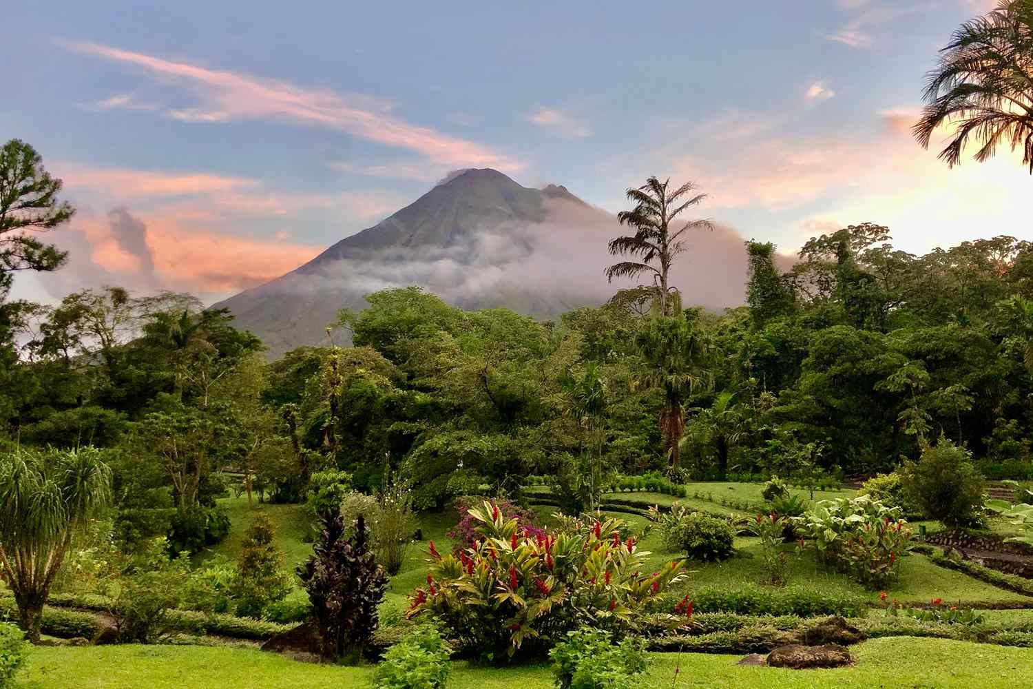 Arenal Volcano — Costa Rica Tropical Landscape at Sunset